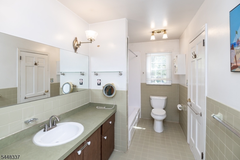 111 Osprey Property Photo 26