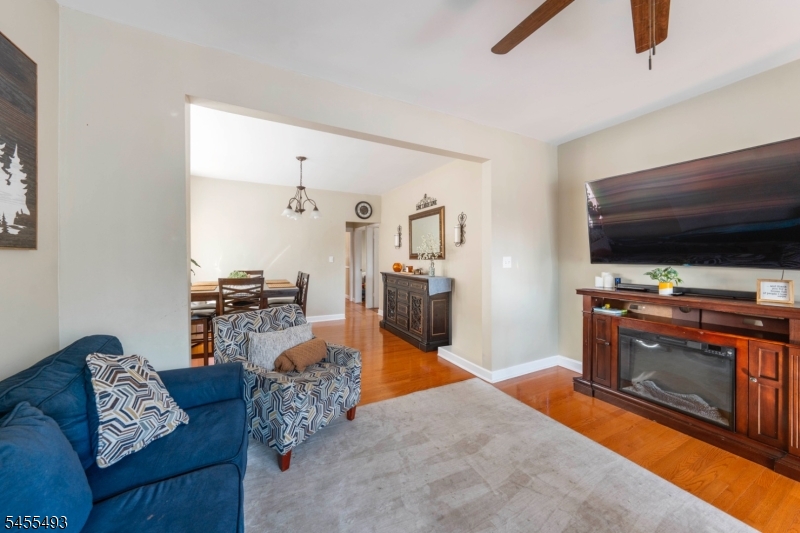 130 Acme St Property Photo 17