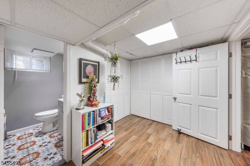 130 Acme St Property Photo 32