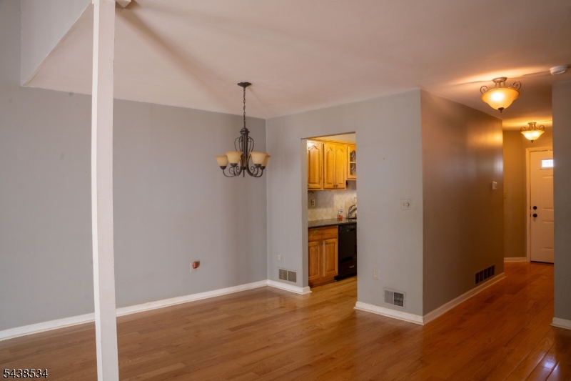 4 Delaware Ln Property Photo 19