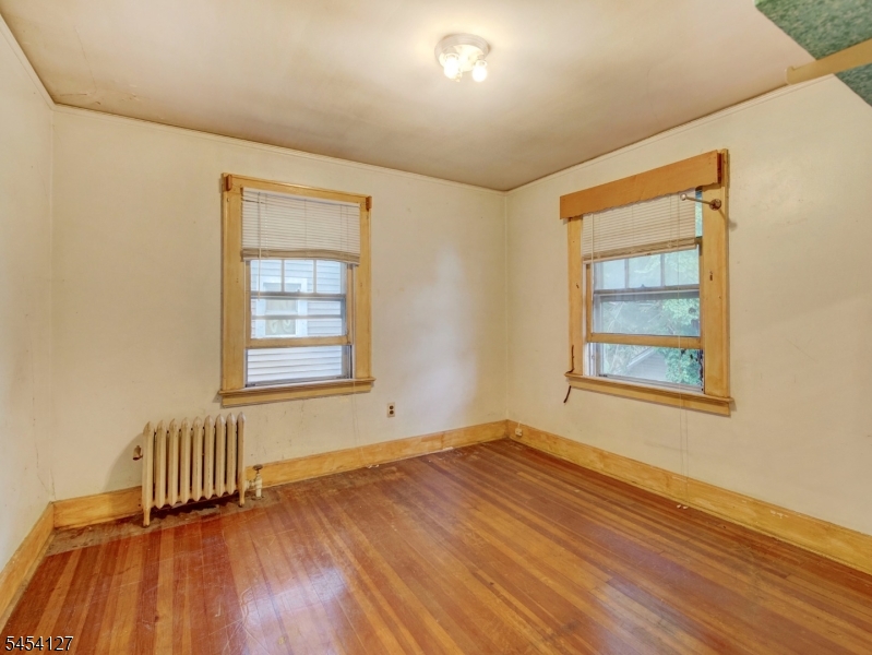 8 Whitman Ave Property Photo 19