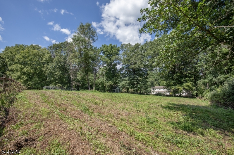 230 Shiloh Rd Property Photo 9