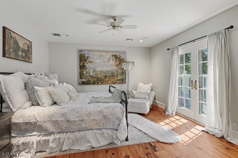 152 Harbourton Woodsville Property Photo 27