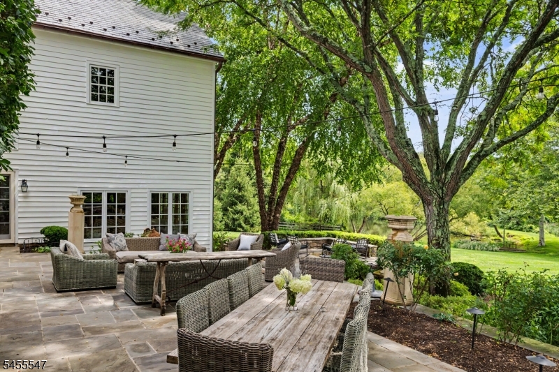 152 Harbourton Woodsville Property Photo 33