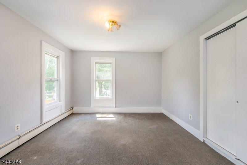 1125 E Front St Property Photo 21
