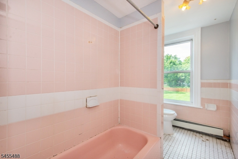 1125 E Front St Property Photo 28