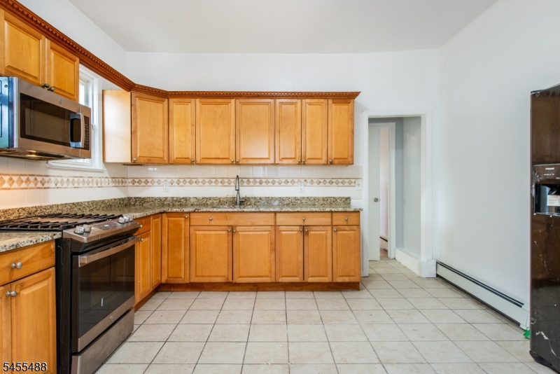 1125 E Front St Property Photo 35