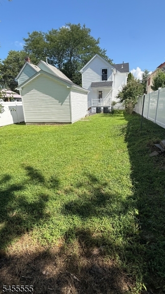 502 W Broad St Property Photo 2