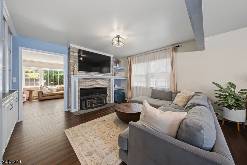 1 Cardinal Dr Property Photo 2