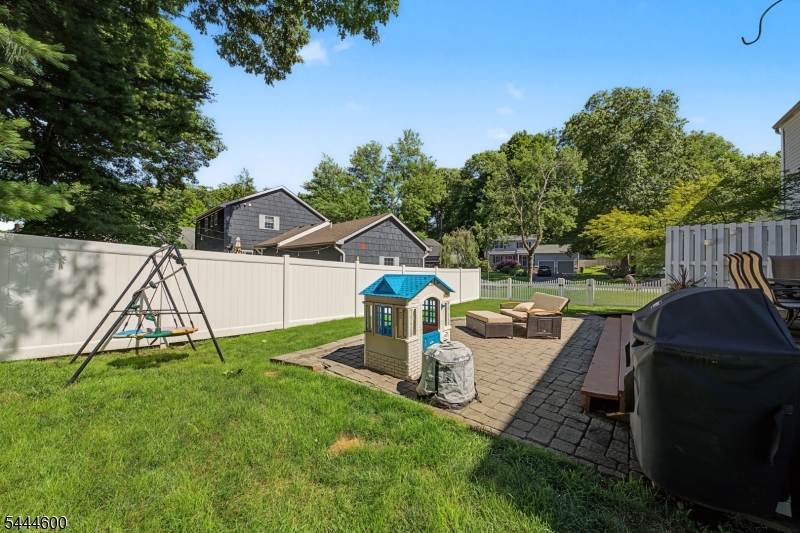 1 Cardinal Dr Property Photo 29