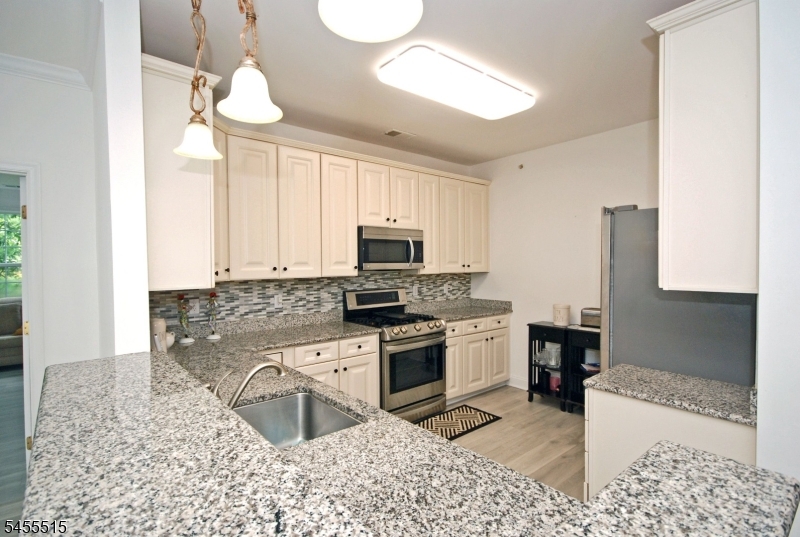 6 Quarry Dr A2 Property Photo 4