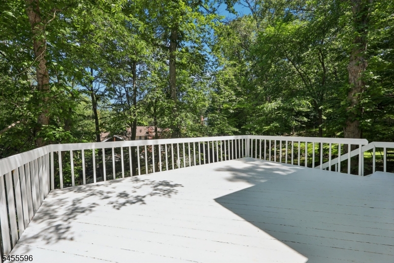 18 Mountainside Dr Property Photo 28
