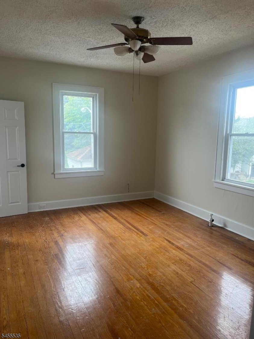 56 Seger Ave Property Photo 9
