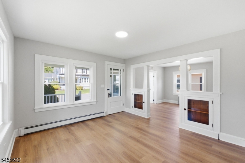 14 Meadow Ave Property Photo 8