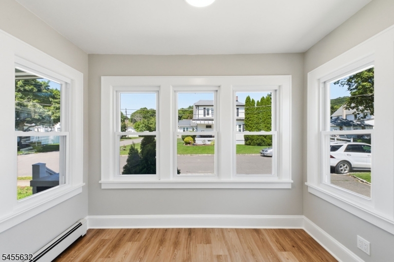 14 Meadow Ave Property Photo 12