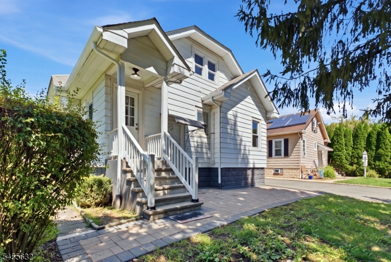 14 Meadow Ave Property Photo 27
