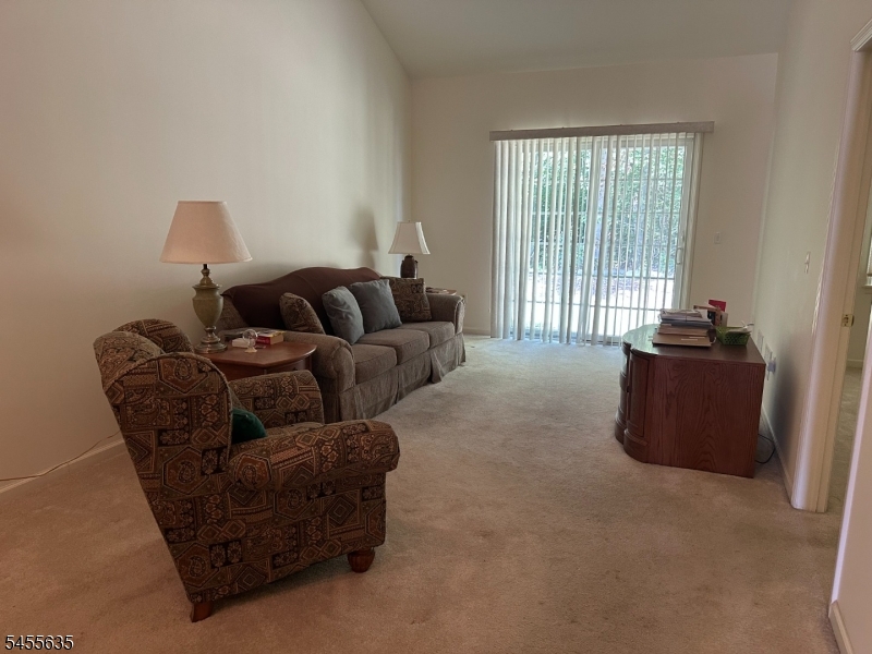17 Spring Hollow Rd Property Photo 6