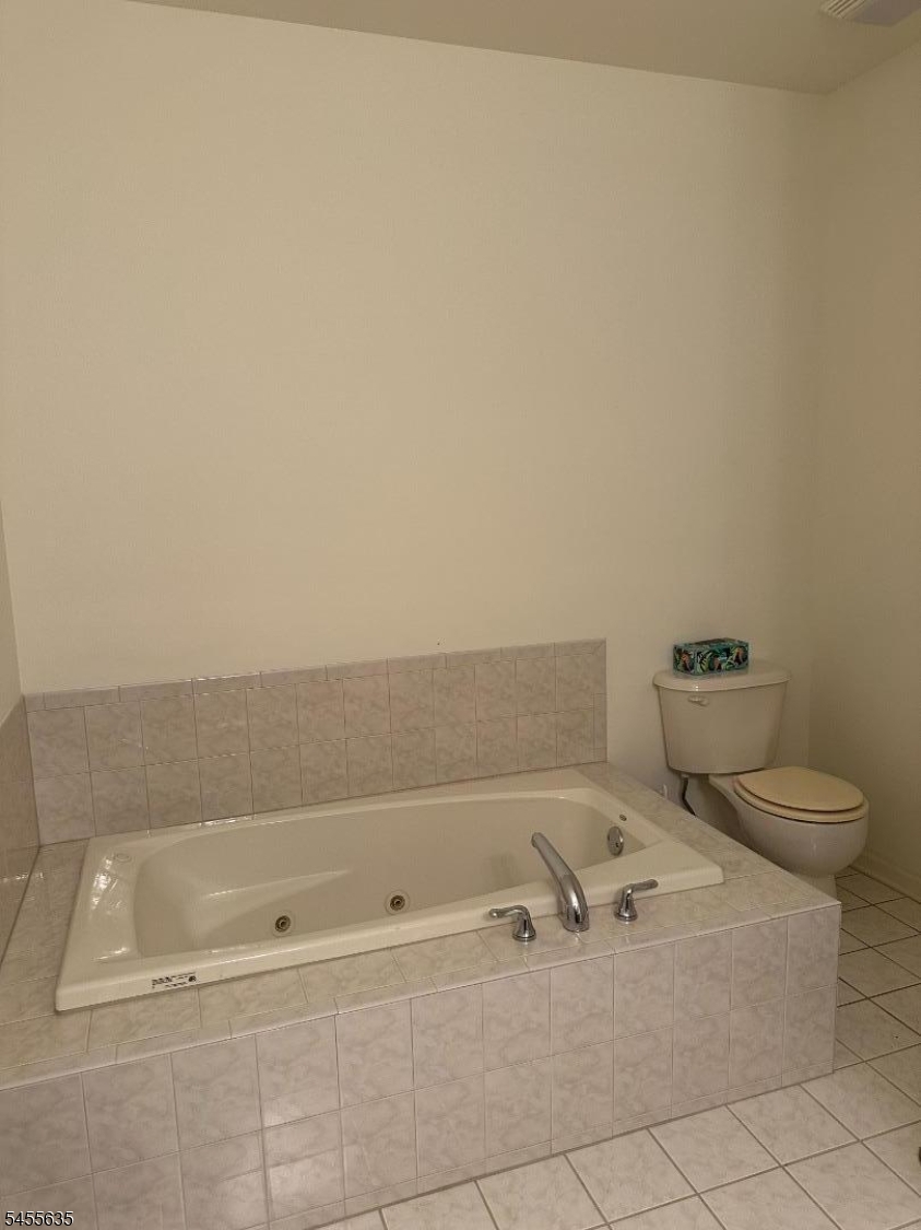 17 Spring Hollow Rd Property Photo 12
