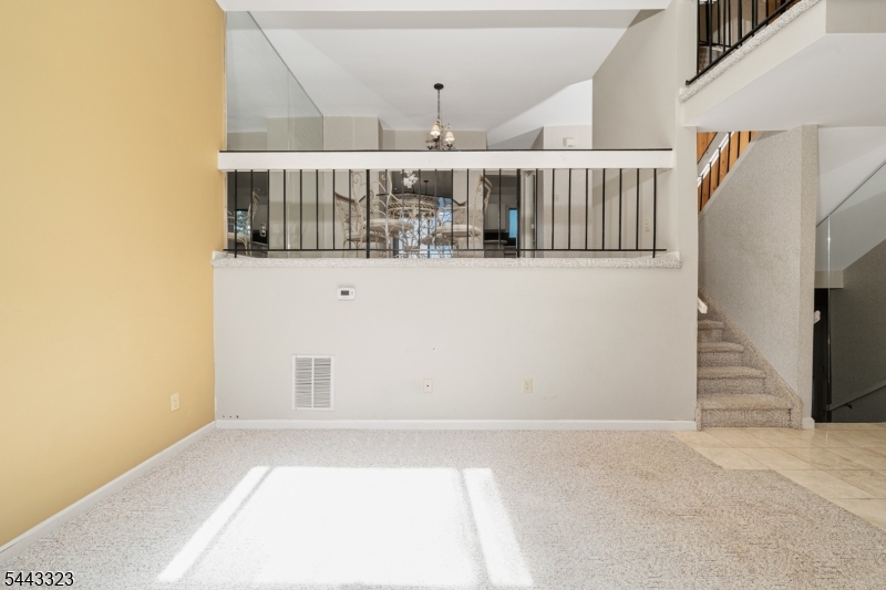 569 Dell Pl 69 Property Photo 2