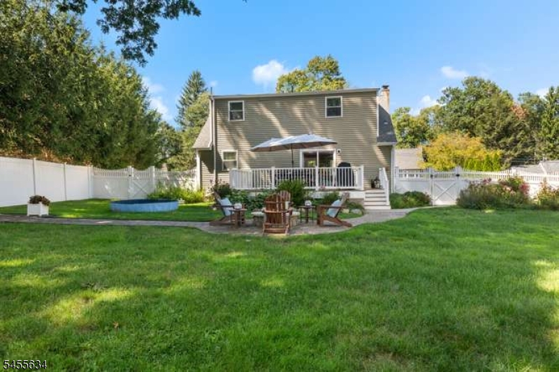 34 Mckinley Pl Property Photo 10