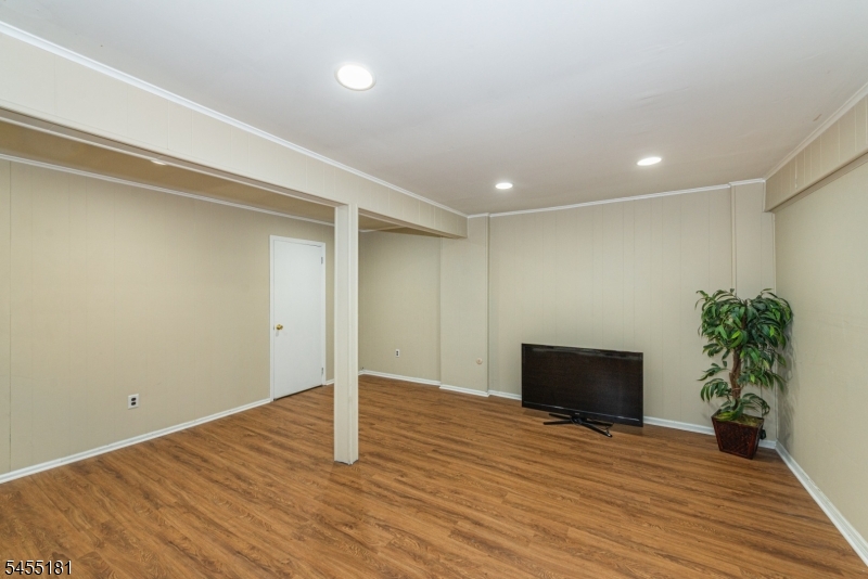 15277 Aspen Ct Property Photo 28