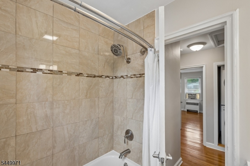 412 Morris Ave 50 Property Photo 22