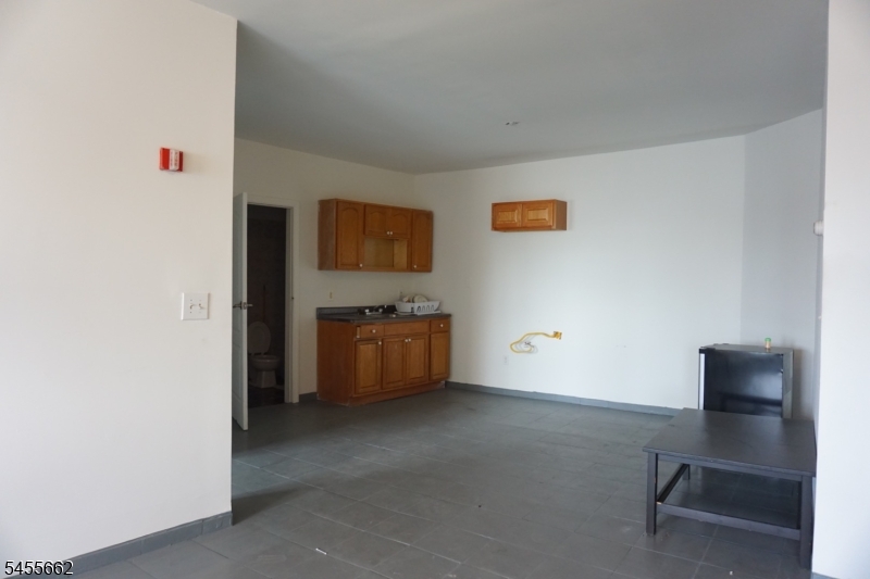 699 Frelinghuysen Ave Property Photo 24