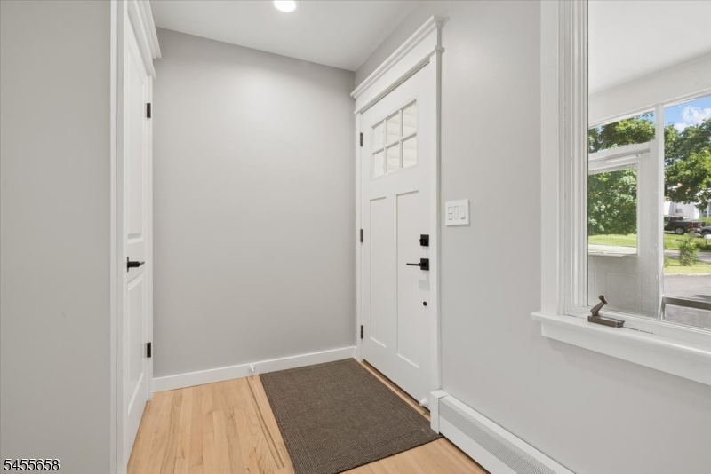 105 Parsippany Rd Property Photo 5