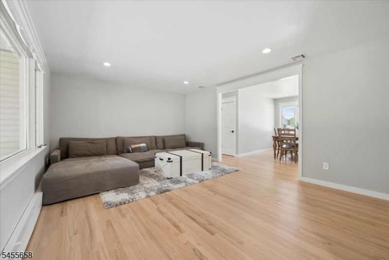 105 Parsippany Rd Property Photo 7