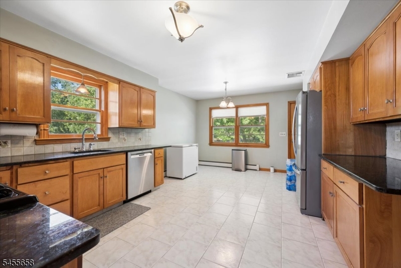 105 Parsippany Rd Property Photo 18