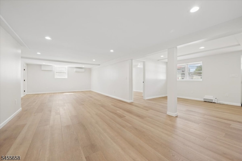 105 Parsippany Rd Property Photo 26