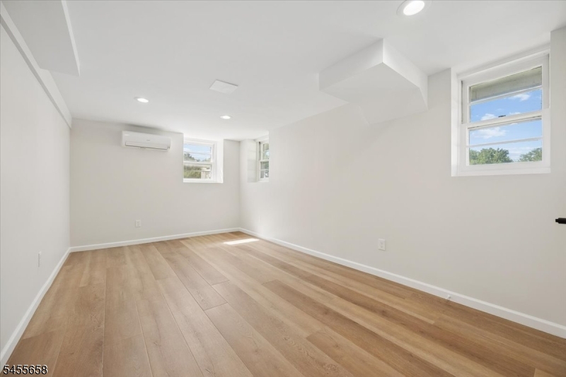 105 Parsippany Rd Property Photo 27