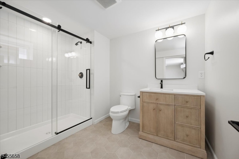 105 Parsippany Rd Property Photo 29