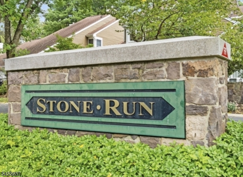 62 Stone Run Rd Property Photo 1