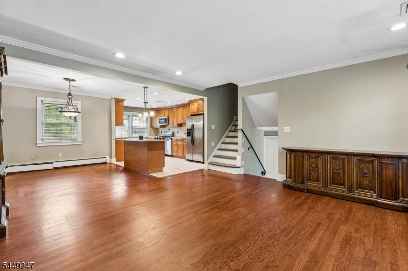 12 Wilson Ter Property Photo 6