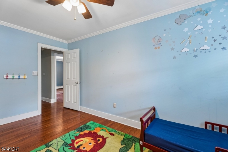 12 Wilson Ter Property Photo 11