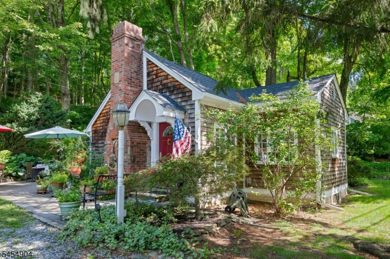 23 Combs Hollow Rd Property Photo 1