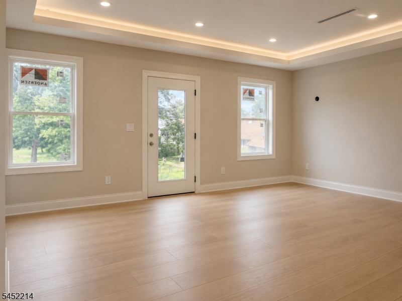 6 Scharg Ct Property Photo 6
