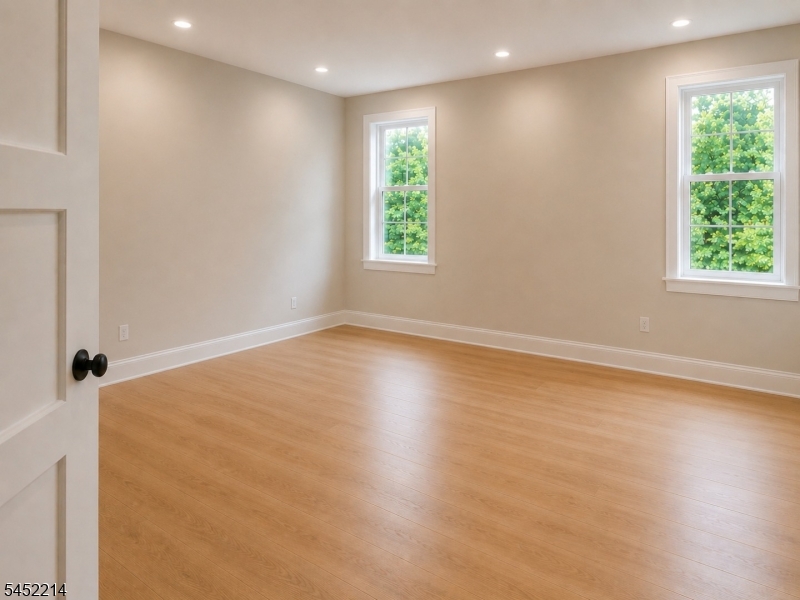 6 Scharg Ct Property Photo 17