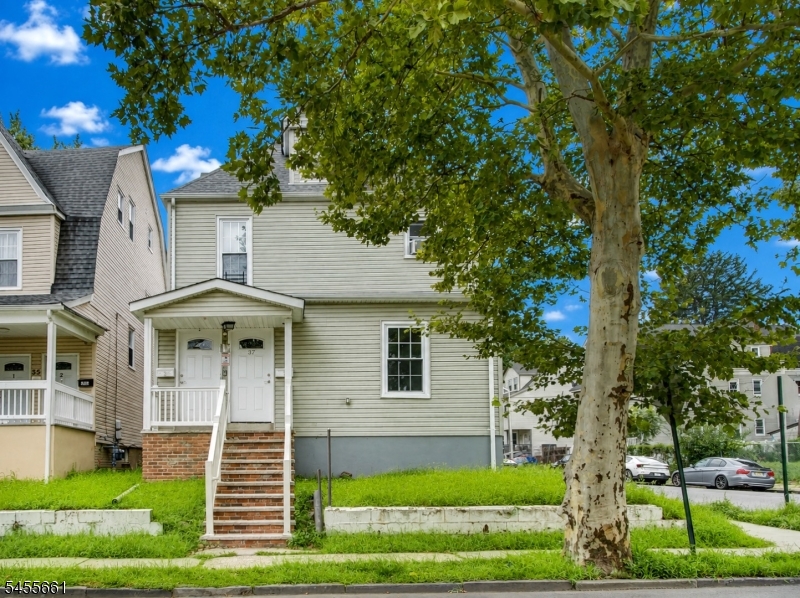 37 William St 1 Property Photo 1