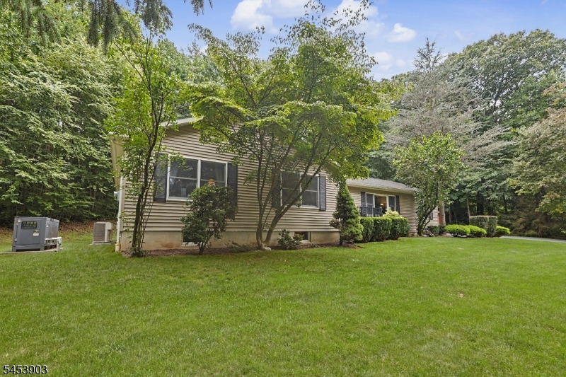 6 Garner Rd Property Photo 3