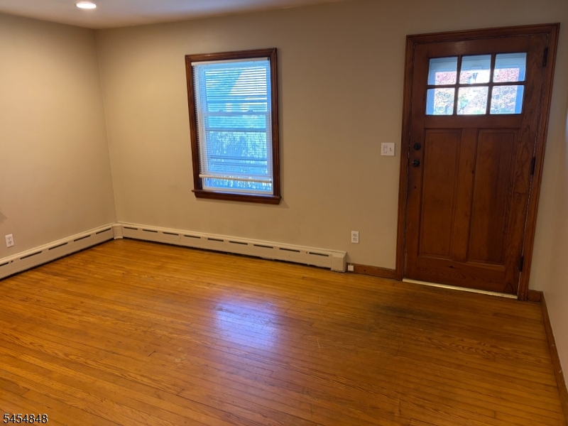 116 Giles Ave Property Photo 2