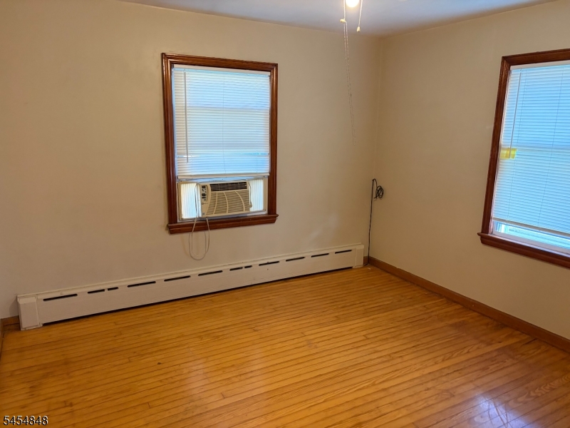 116 Giles Ave Property Photo 6