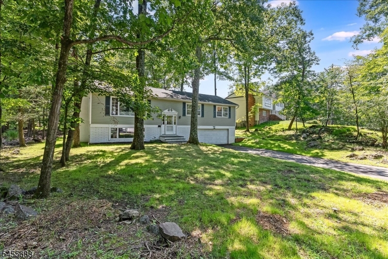 193 Alpine Trl Property Photo 3