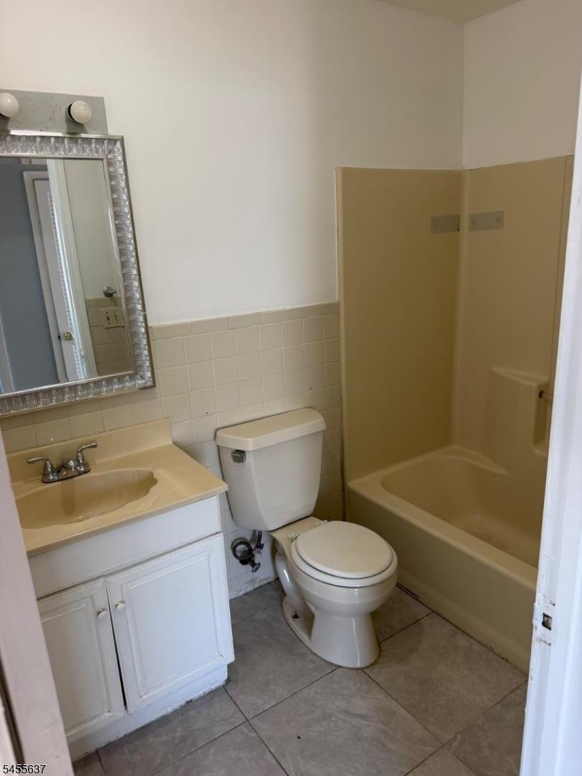 3484 John F Kennedy Blvd 3 Property Photo 10