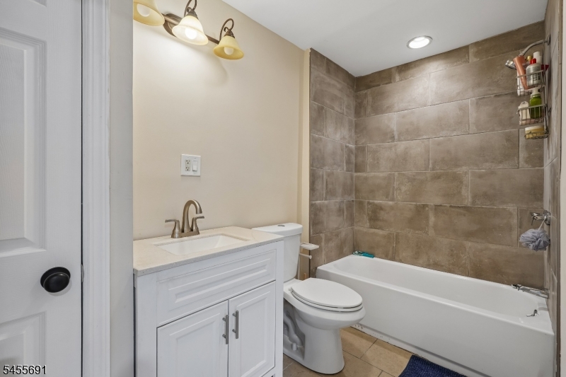 307 Boulevard Dr Property Photo 18