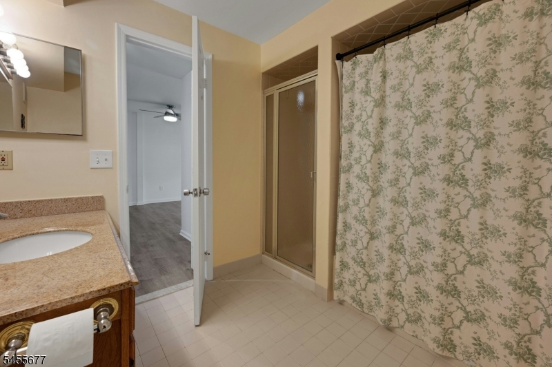203 Alexandria Way Property Photo 29