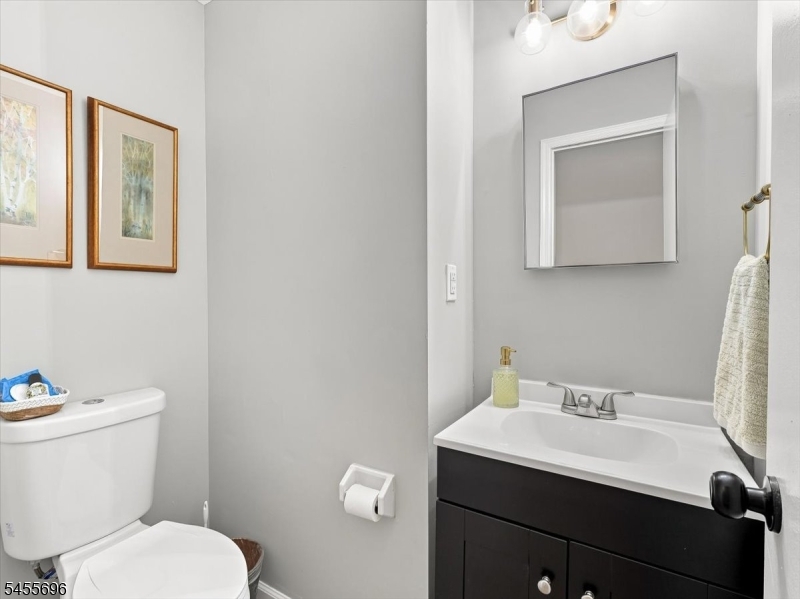 74 Freemont Ct Property Photo 10