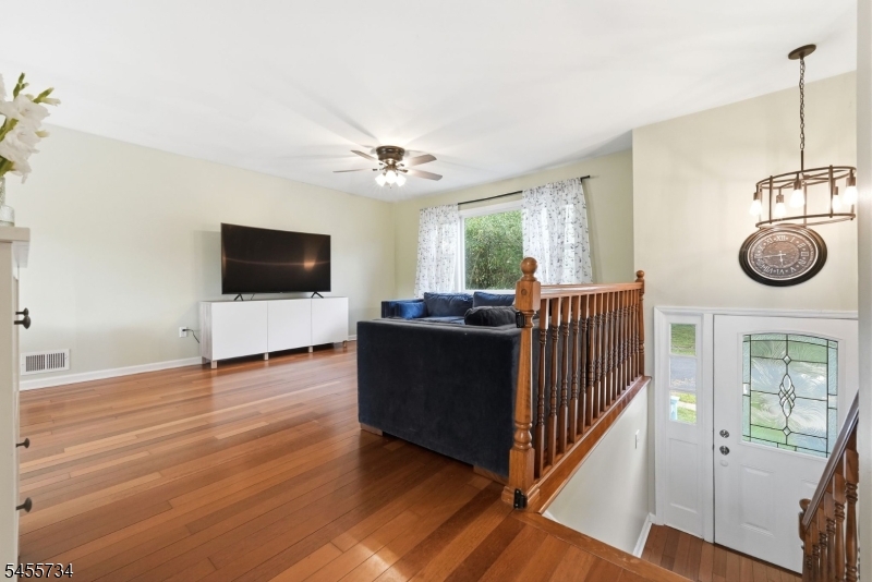 14 Harwich Rd Property Photo 6