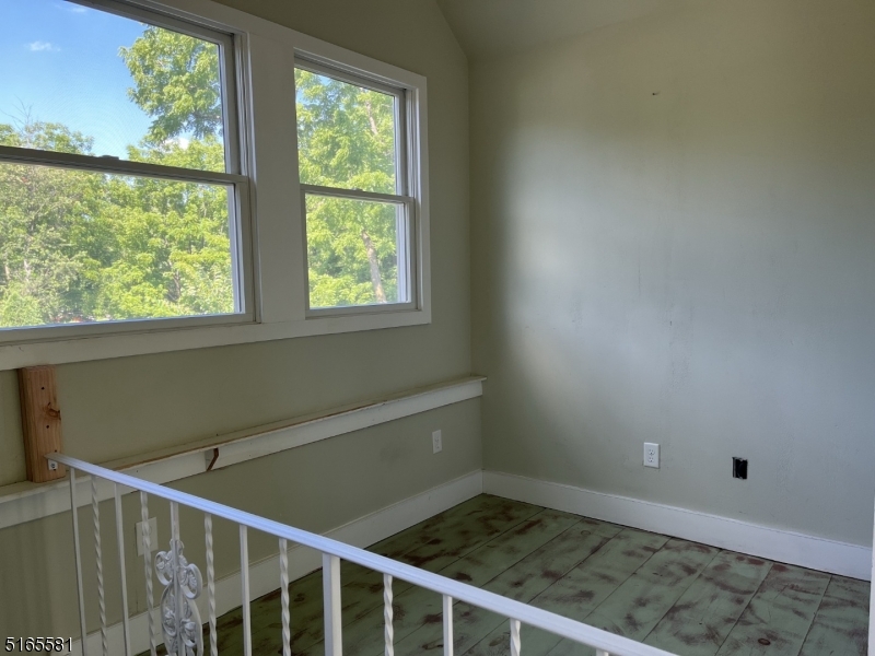 33 Drakestown Rd Property Photo 18